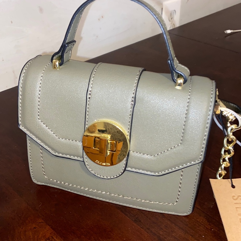 NWT Olive Green Steve Madden Cross Body